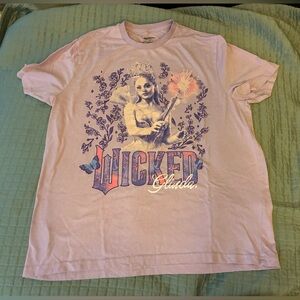 Wicked Glinda XL Graphic Tee in lavender